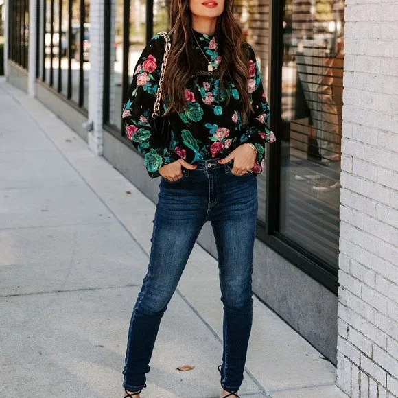 RIOS FLORAL LACE BLOUSE - Picture 2 of 8